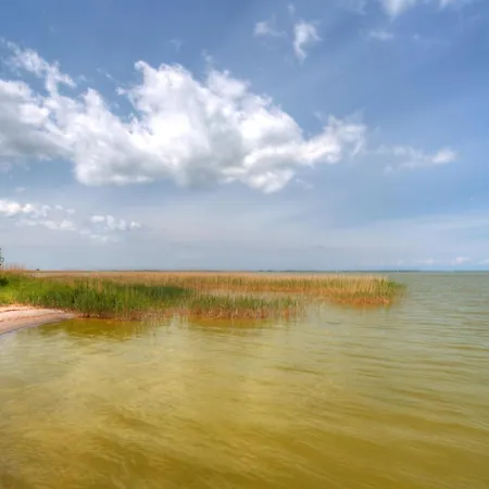 Am Saaler Bodden Nyaraló *