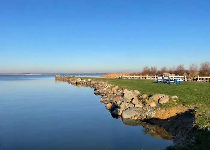 بيت للعطل Am Saaler Bodden *